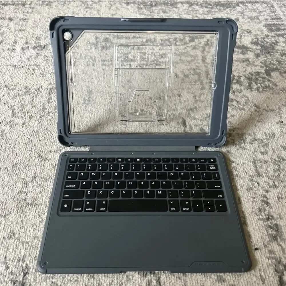 Brenthaven 1050 Edge Click-connect Keyboard Case Utilizes Ipad 7th/8th Gen Smart